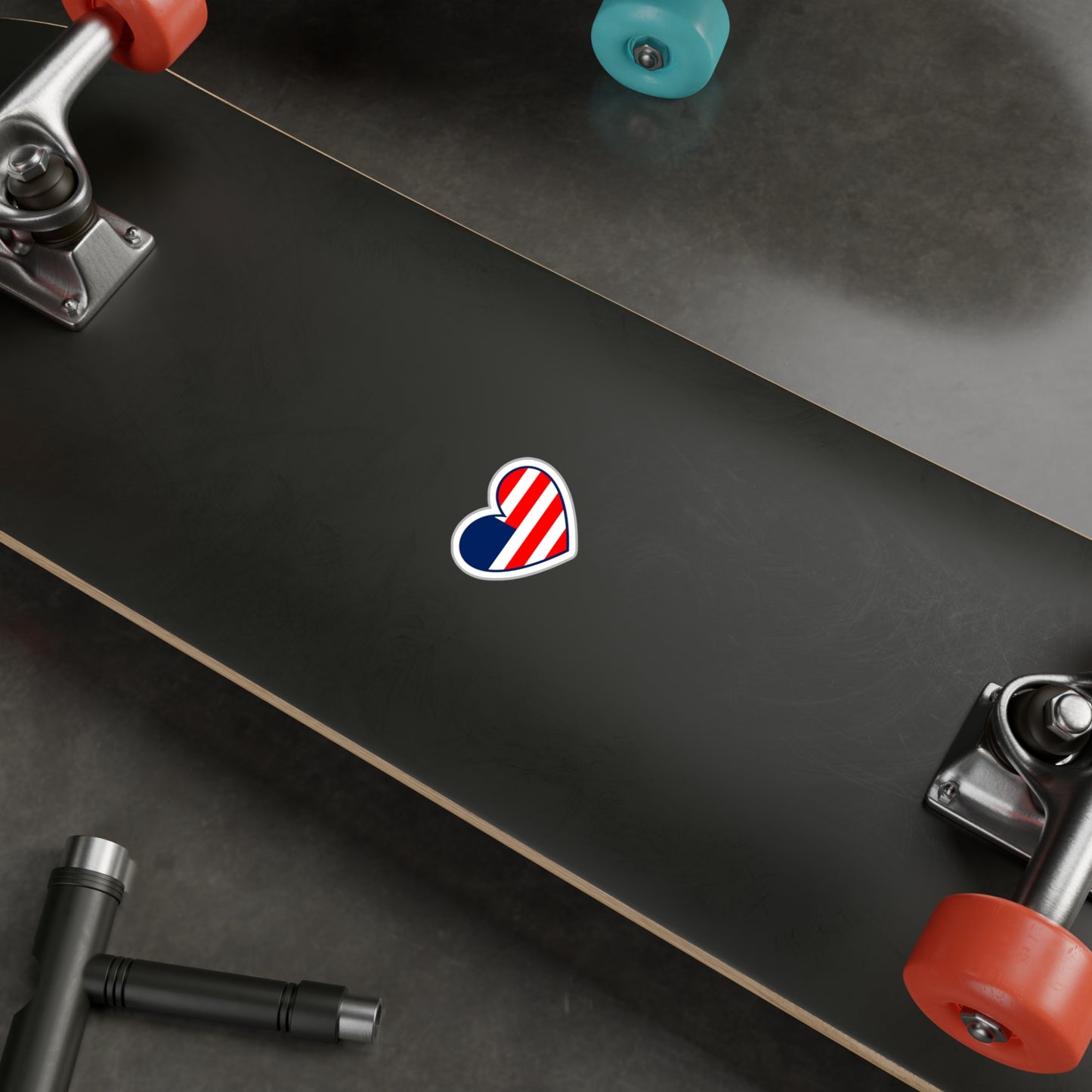 FDT Freedom Heart Sticker